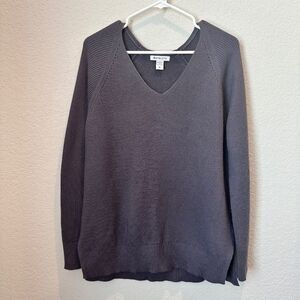 Athleta Purple Merino Wool Blend V-Neck Loose Fitting Sweater - Size M - EUC